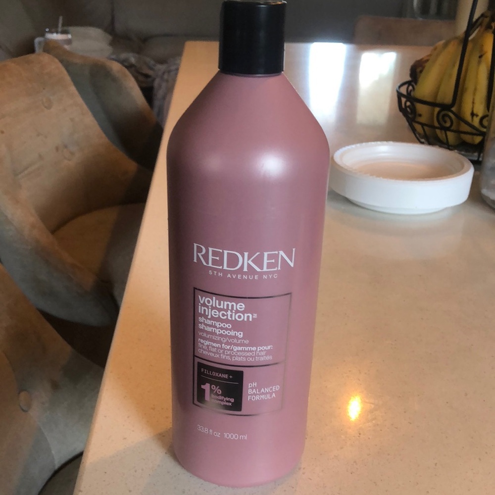 Redken Volume Injection Shampoo - Soft Pink